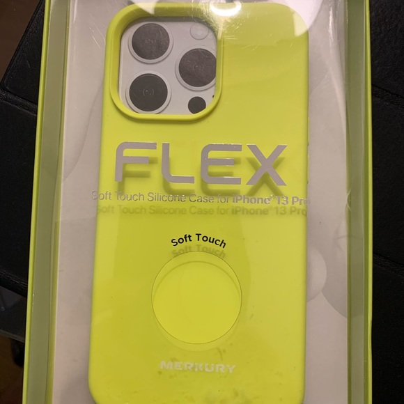 iPhone 13 pro case - Picture 1 of 9